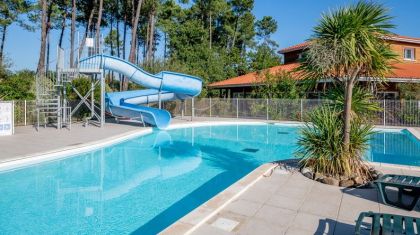 Le toboggan de la Piscine du Domaine des Grands Lacs