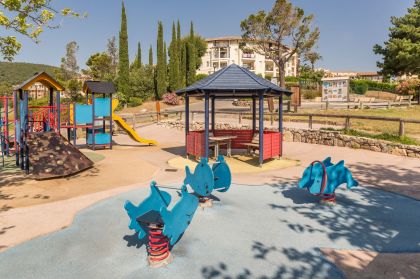 L'aire de jeux pour enfants