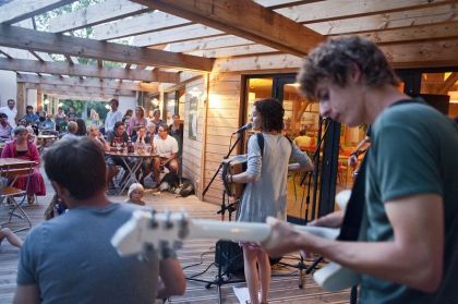 Camping Indigo Les Châteaux : la nature en famille !