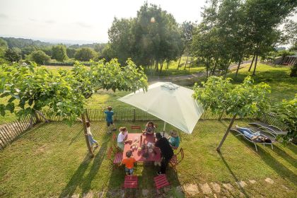 Collines de Sainte-Féréole en famille !